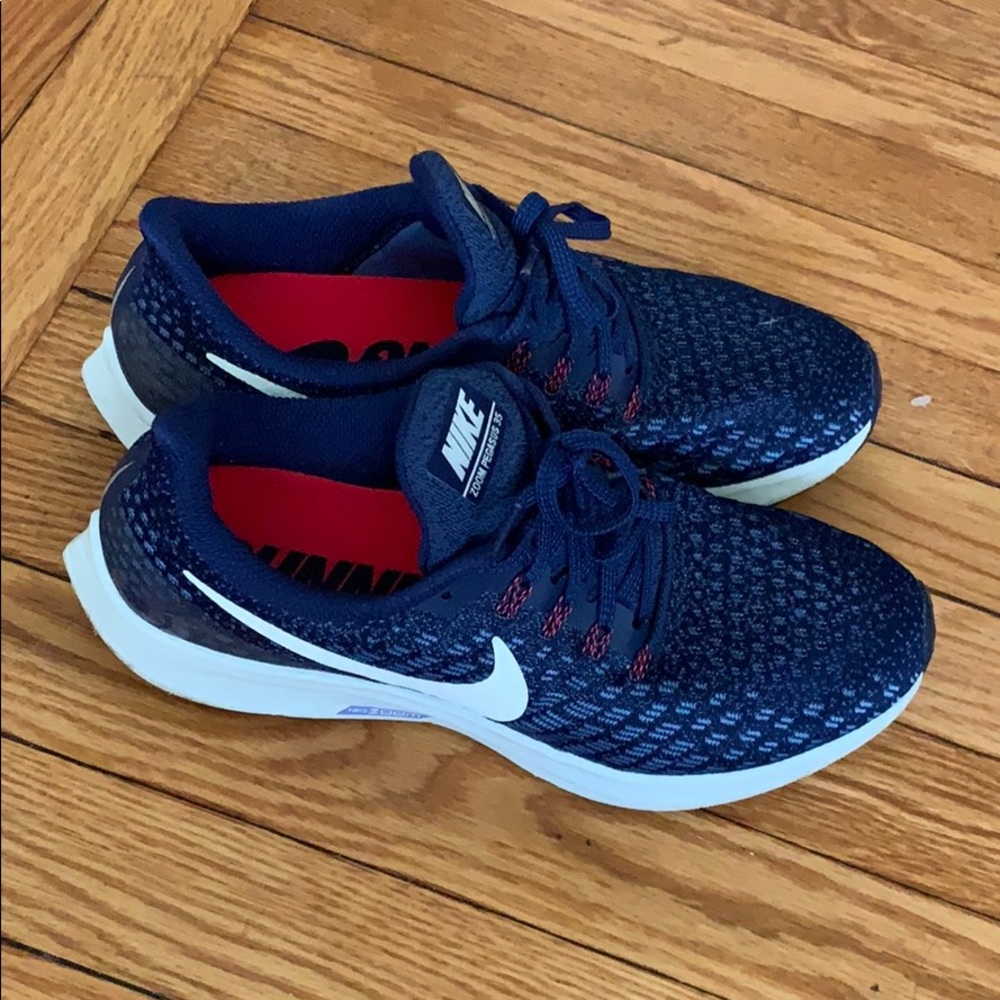 Nike Pegasus 35 Size 9.5
